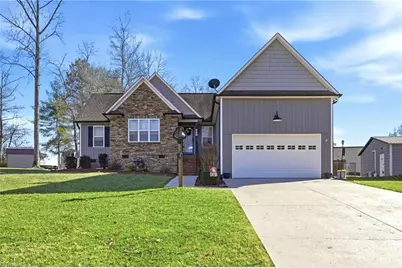 804 Montgomery Court, Walnut Cove, NC 27052 - Photo 6