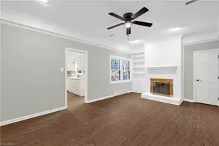 25 Fountain Manor Dr, Greensboro, NC 27405 - Photo 18