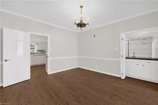 25 Fountain Manor Dr, Greensboro, NC 27405 - Photo 10