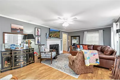 604 E Main Street, Wilkesboro, NC 28697 - Photo 20