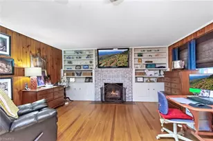 604 E Main St, Wilkesboro, NC 28697 - Photo 24