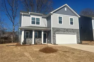 326 Shiloh Wy, Mebane, NC 27302 - Photo 2
