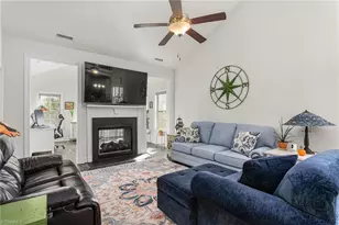 973 Bonanza Ln, Mebane, NC 27302 - Photo 12