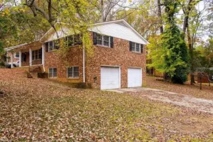 1526 Ann Arbor Ct, High Point, NC 27265 - Photo 4
