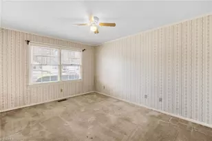 716 Meadowgreen Village Dr, Eden, NC 27288 - Photo 22