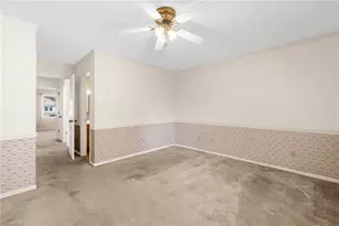 716 Meadowgreen Village Dr, Eden, NC 27288 - Photo 18