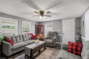 121 Grand View Dr, New London, NC 28127 - Photo 6