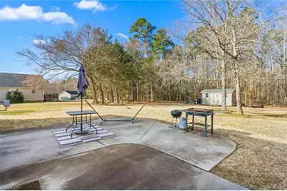 2220 Foxfire Lane, Burlington, NC 27217 - Photo 18