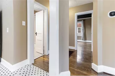 907 W Wendover Avenue, Greensboro, NC 27408 - Photo 10