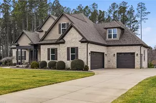 114 Old Heritage Dr, Winston-Salem, NC 27107 - Photo 2