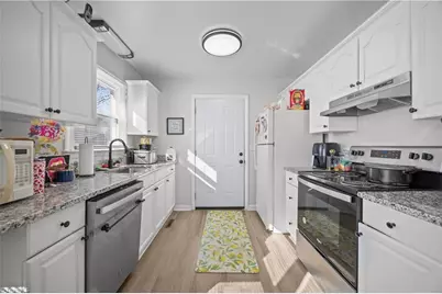 1320 Underwood Avenue, Winston-Salem, NC 27105 - Photo 6