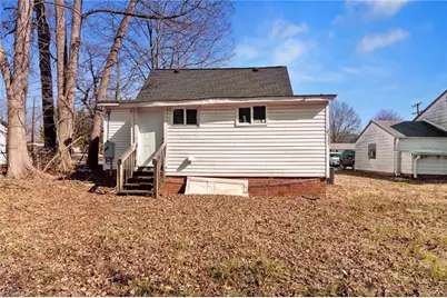 614 Franklin Boulevard, Greensboro, NC 27401 - Photo 2