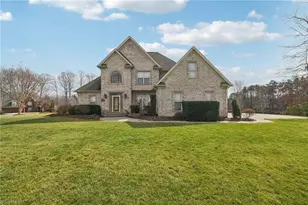 320 Panther Creek Ct, Winston-Salem, NC 27107 - Photo 46