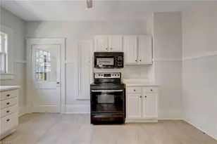 2631 Walker Ave, Greensboro, NC 27403 - Photo 28