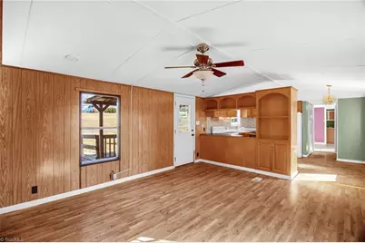 3859 Volunteer Road, Pinnacle, NC 27043 - Photo 8