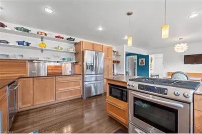 905 Forest Hill Drive, Greensboro, NC 27410 - Photo 10