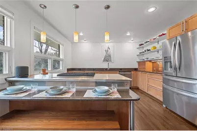 905 Forest Hill Drive, Greensboro, NC 27410 - Photo 12