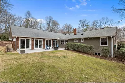 905 Forest Hill Drive, Greensboro, NC 27410 - Photo 6