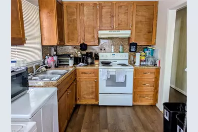 4004 Wooddale Lane, Greensboro, NC 27405 - Photo 2