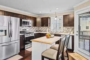 5116 Autumncrest Dr, Greensboro, NC 27407 - Photo 10