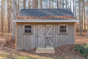 3602 Brooks Hill Ct, Browns Summit, NC 27214 - Photo 36