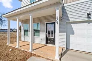 507 E Grimes Ave, High Point, NC 27260 - Photo 4