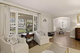 925 Oaklawn Ave, Winston-Salem, NC 27104 - Photo 4