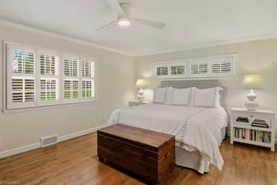 925 Oaklawn Avenue, Winston-Salem, NC 27104 - Photo 16