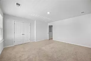 6884 Keeneland Dr, Whitsett, NC 27377 - Photo 20