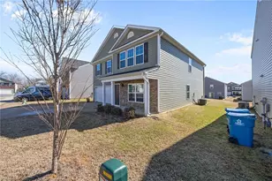6884 Keeneland Dr, Whitsett, NC 27377 - Photo 34