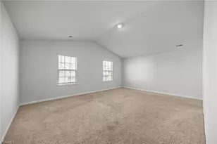 6884 Keeneland Dr, Whitsett, NC 27377 - Photo 26