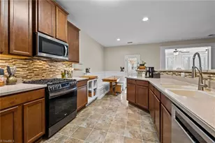 4089 Collonade Ct, Haw River, NC 27258 - Photo 10