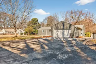 3244 Nottingham Rd, Winston-Salem, NC 27104 - Photo 30