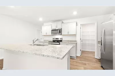 4103 Yucca Avenue, Winston-Salem, NC 27105 - Photo 2