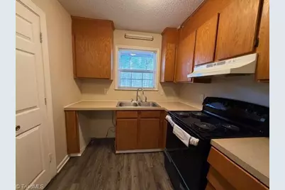 220 Pitts Street #C, Kernersville, NC 27284 - Photo 6