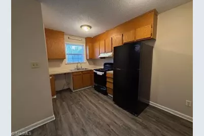 220 Pitts Street #C, Kernersville, NC 27284 - Photo 4