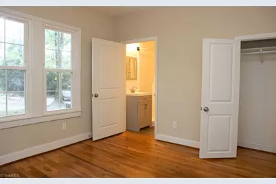 1807 Walker Avenue, Greensboro, NC 27403 - Photo 20