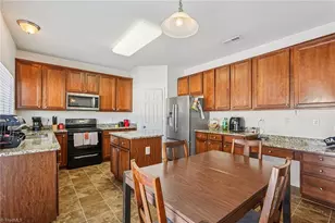 3675 McGinty Dr, Greensboro, NC 27406 - Photo 8