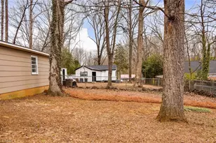 2936 Isaacs Pl, Greensboro, NC 27408 - Photo 24