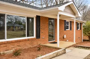 2936 Isaacs Pl, Greensboro, NC 27408 - Photo 2