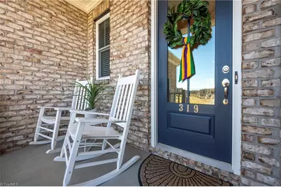 319 Pipers Ridge West W, Winston-Salem, NC 27127 - Photo 6