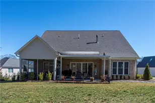 319 Pipers Ridge West W, Winston-Salem, NC 27127 - Photo 46