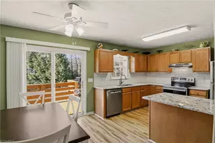 4024 Village Trace Dr, Tobaccoville, NC 27050 - Photo 8