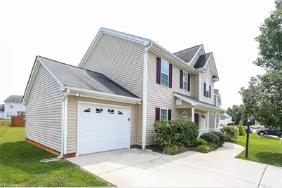 1506 Hamilton Hills Drive, Greensboro, NC 27406 - Photo 2