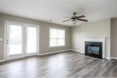 1506 Hamilton Hills Drive, Greensboro, NC 27406 - Photo 4