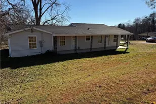 2115 Ararat Rd, Ararat, NC 27007 - Photo 10