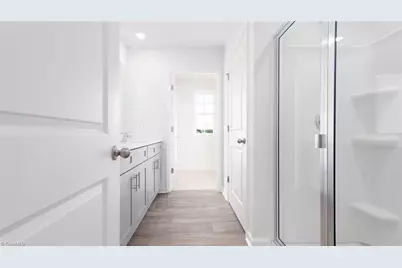 1532 Hamilton Hills Drive, Greensboro, NC 27406 - Photo 22