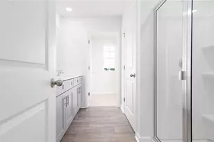 1532 Hamilton Hills Dr, Greensboro, NC 27406 - Photo 22