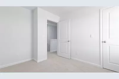 1532 Hamilton Hills Drive, Greensboro, NC 27406 - Photo 18