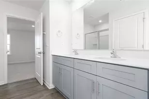 1532 Hamilton Hills Dr, Greensboro, NC 27406 - Photo 24